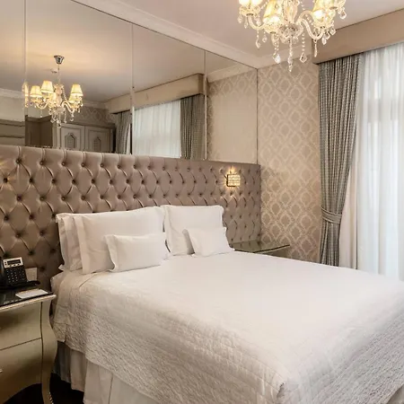 Hotel Colline De France-2